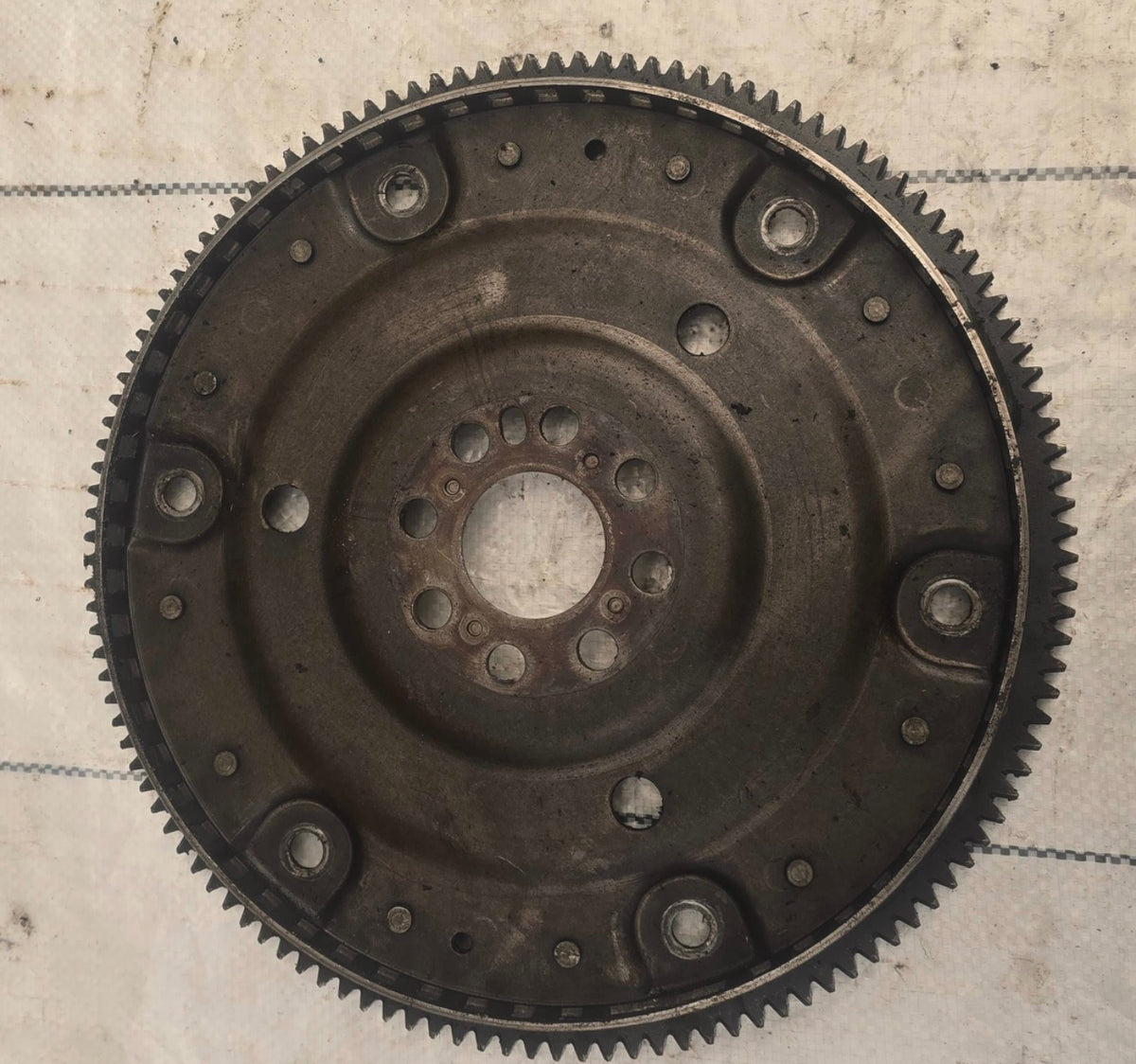 Volant moteur Nissan Navara D40 occasion